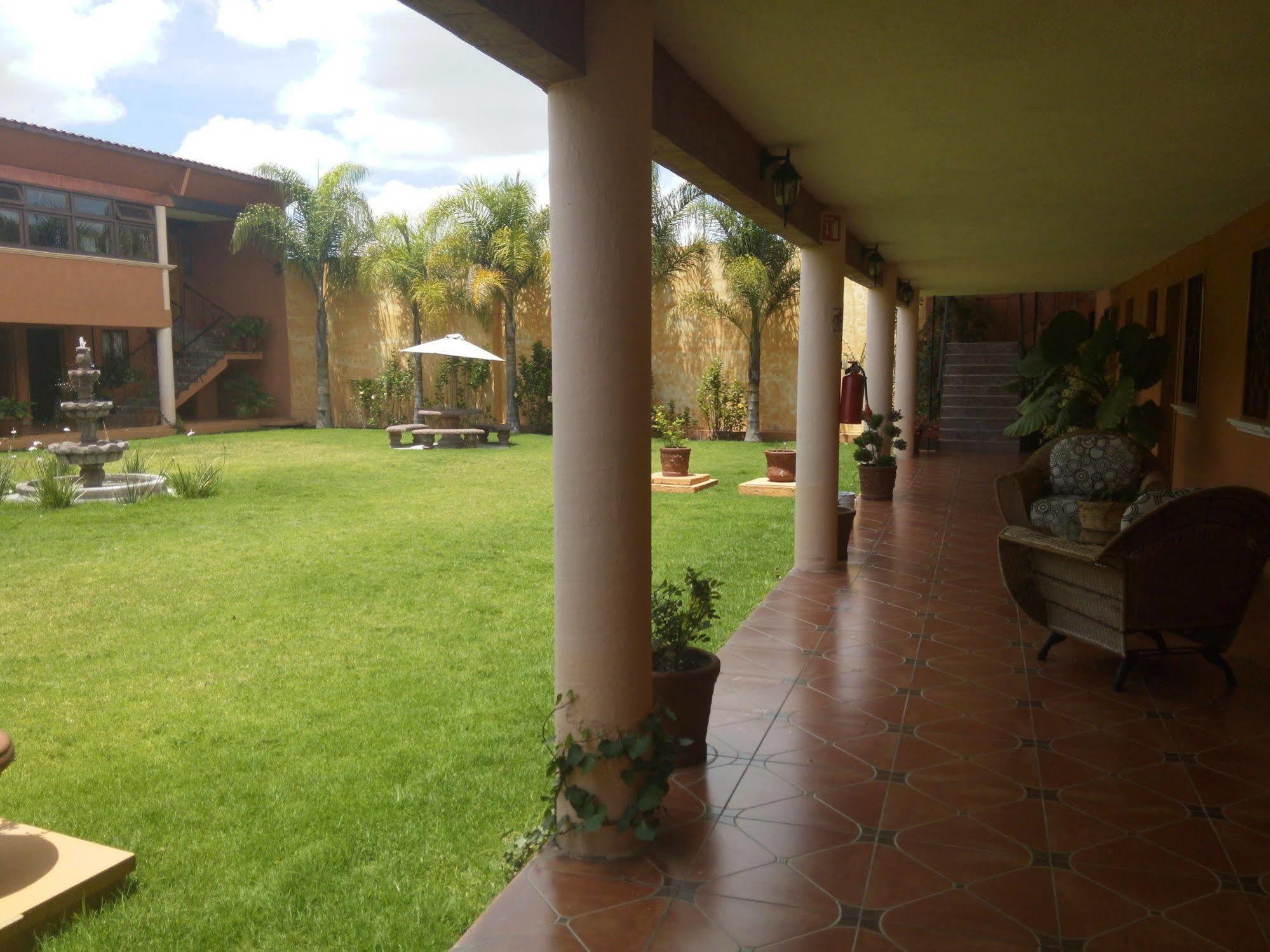 Hotel Ollin Teotl San Juan Teotihuacán エクステリア 写真